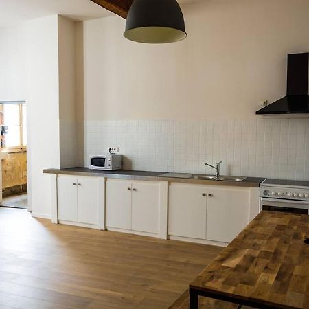 Apartment In Hyper Center - 3 Bedrooms Арль Экстерьер фото