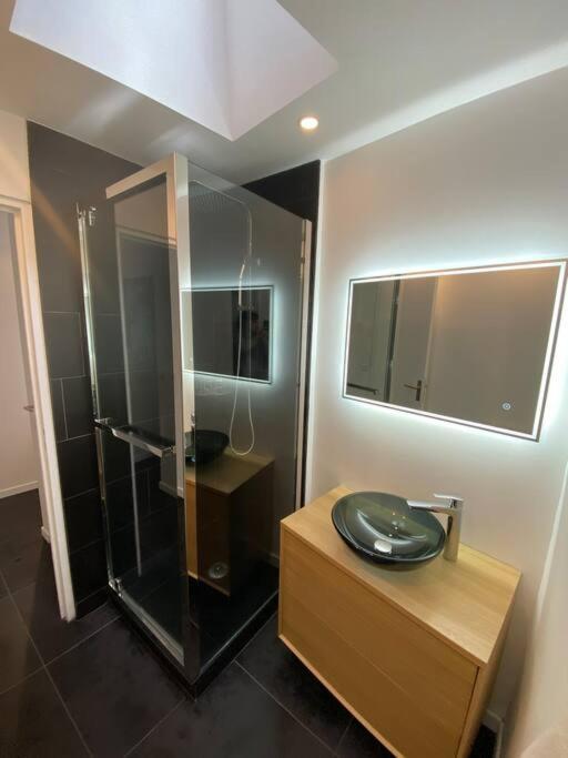 Apartment In Hyper Center - 3 Bedrooms Арль Экстерьер фото